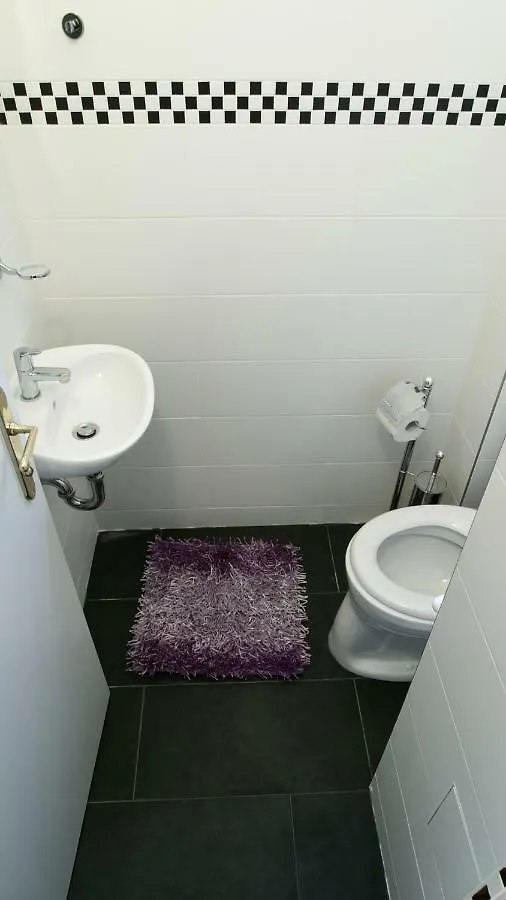 Lotus Apartment Vienna